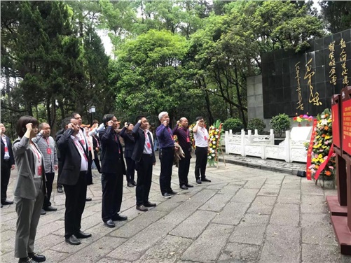 火狐平台_火狐(中国)一站式服务平台党委理论学习中心组赴任弼时故居、杨开慧纪念馆开展党史学习教育第二次专题学习