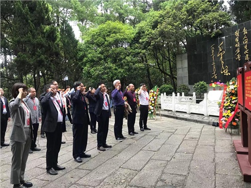 火狐平台_火狐(中国)一站式服务平台党委理论学习中心组赴任弼时故居、杨开慧纪念馆开展党史学习教育第二次专题学习