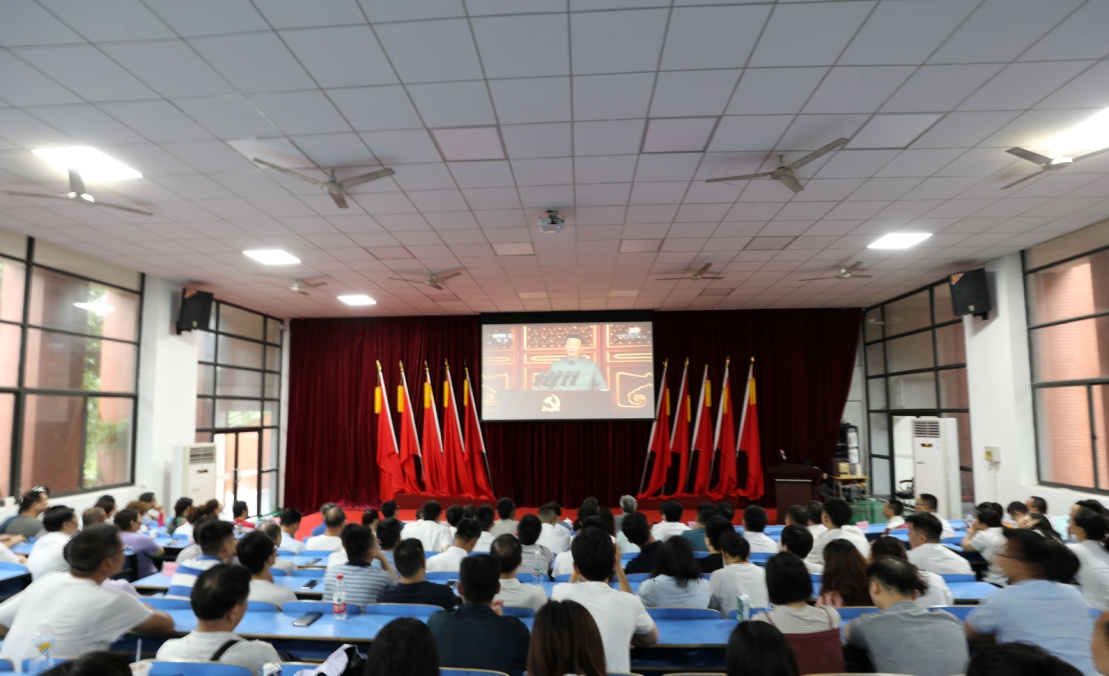 火狐平台_火狐(中国)一站式服务平台全体党员集中收看庆祝中国共产党成立100周年大会直播